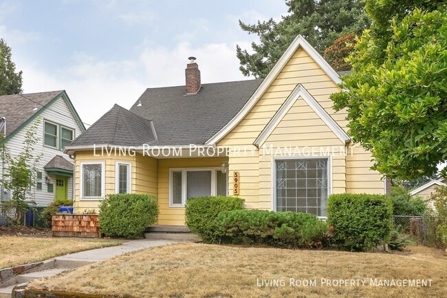 Photo - 5905 NE 33rd Ave House