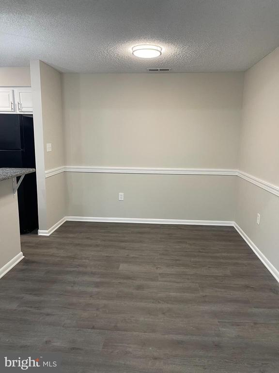 Foto principal - 607 Ravens Crest Dr