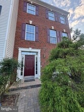 Building Photo - 2700 Piscataway Run Dr