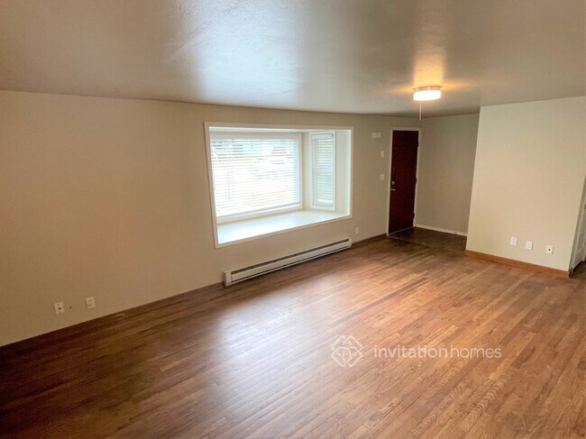 Building Photo - 2206 Rainier Ave