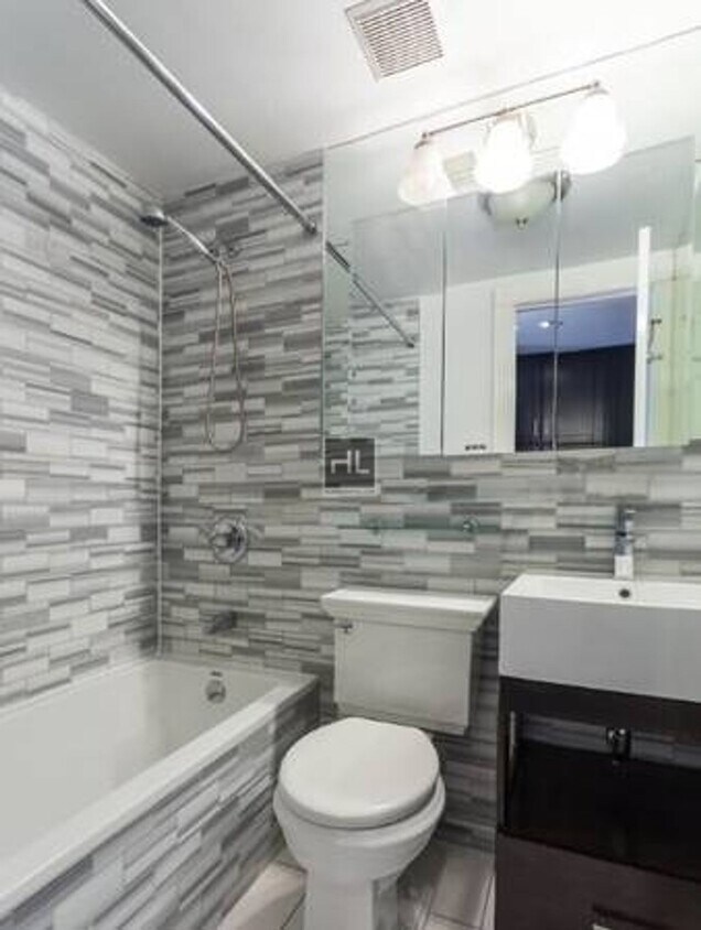 Building Photo - E 13TH ST.