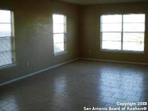 Foto del edificio - 1310 Coldwater Dr
