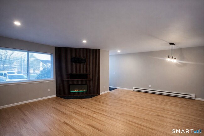 Foto del edificio - 103 Willow Springs
