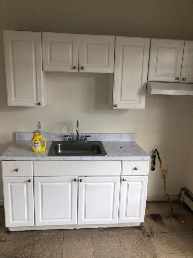 Foto principal - 495 S 18th St