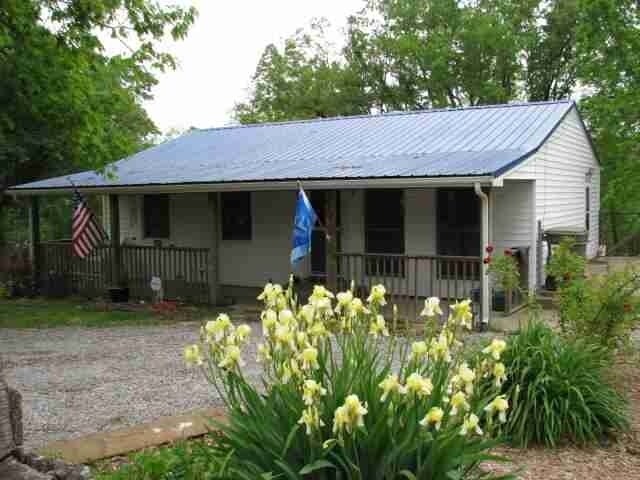 Primary Photo - 823 Blackjack Rd