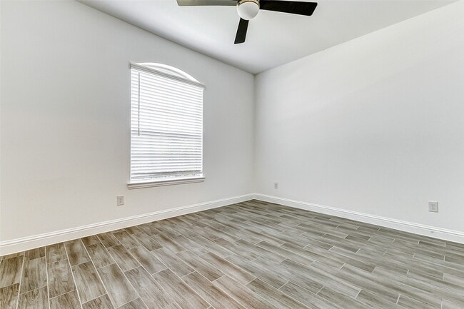Building Photo - 29527 Huntswood Trail Ln
