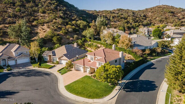 Foto del edificio - 185 Halsbury Ct