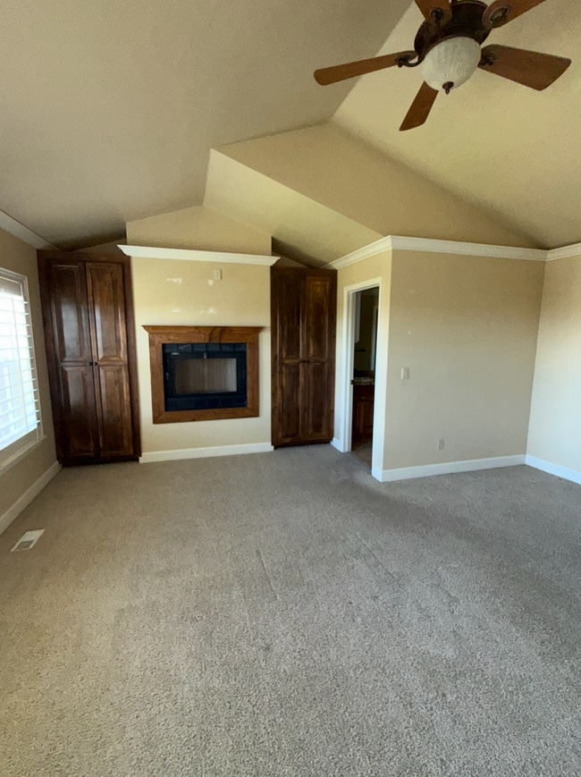 Building Photo - Ivy Lane Townhome | Provo