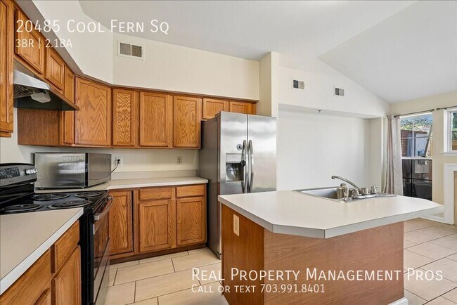 Foto del edificio - 20485 Cool Fern Square