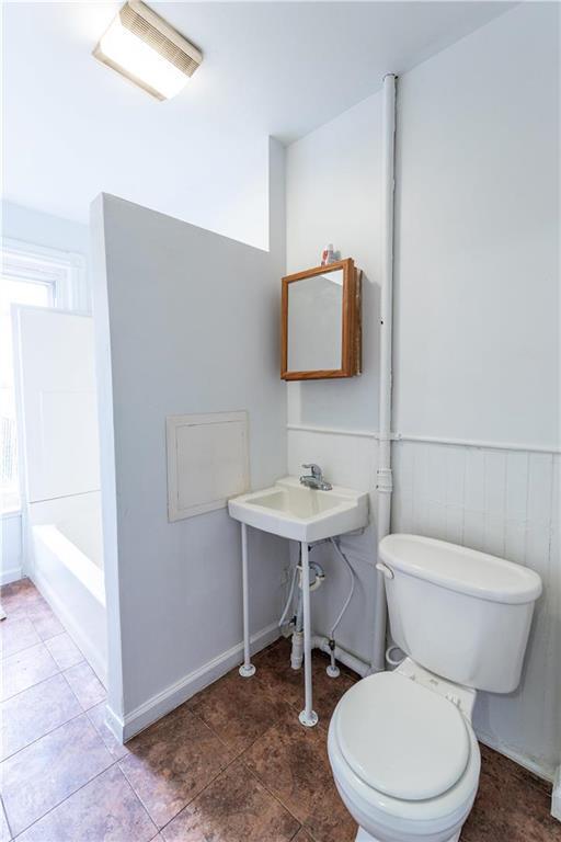 Foto del edificio - 931 Chew St