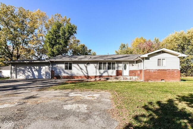 Building Photo - 4708 W 79th St