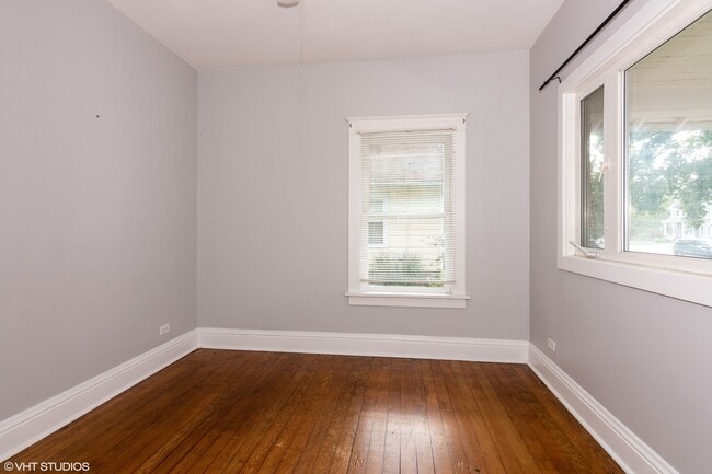 Foto del edificio - 656 Bluff City Blvd