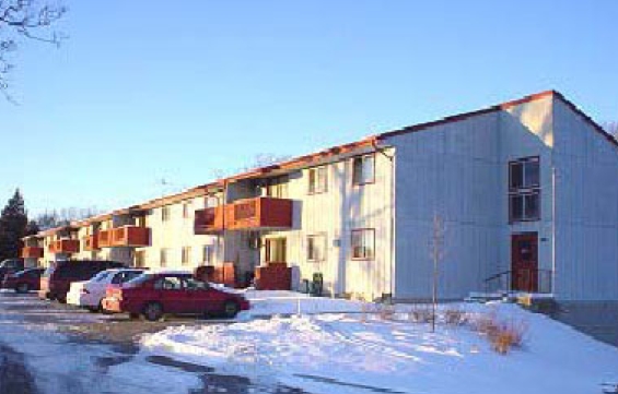 Primary Photo - Silver Creek Apts