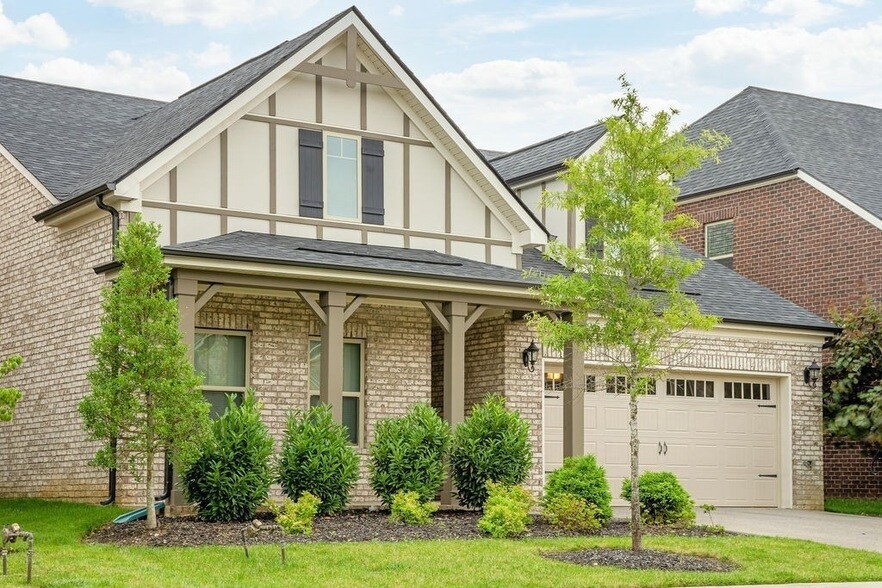 Foto principal - 1681 Boardwalk Pl