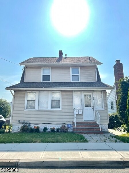 Building Photo - 28 N 22nd St