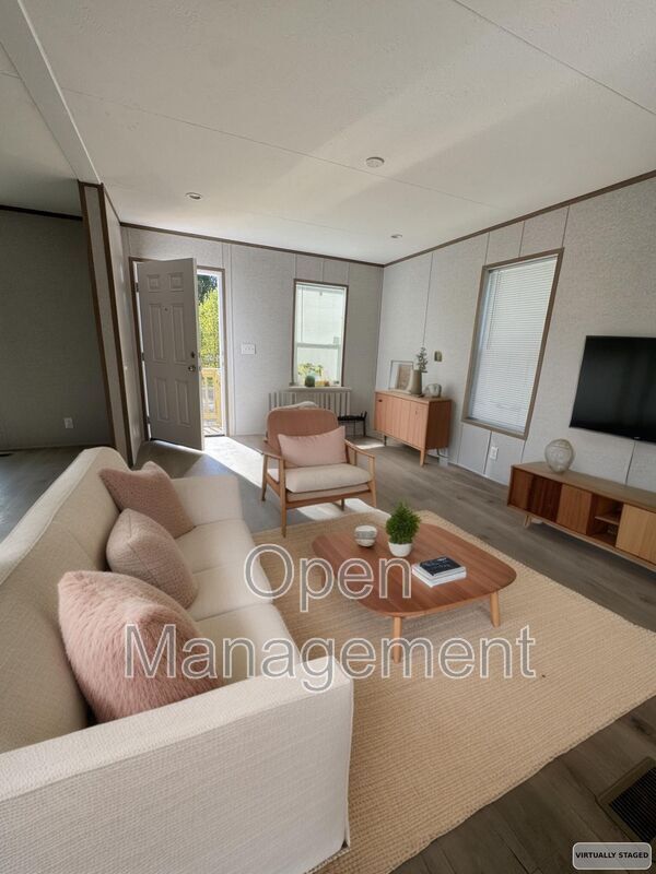 Foto del edificio - 755 N Tratt St