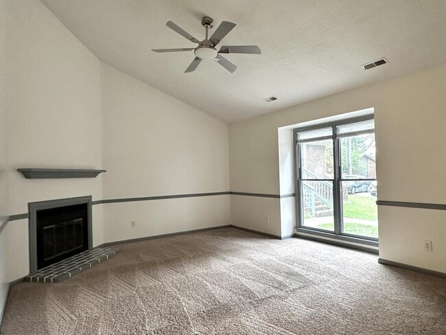 Building Photo - 103 Homeplace Ct