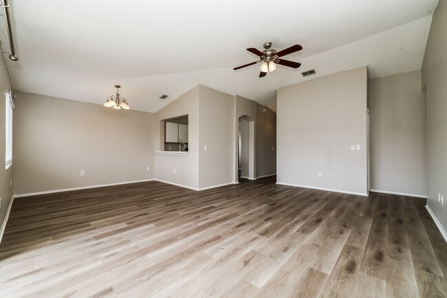 Building Photo - 1209 Flexford St