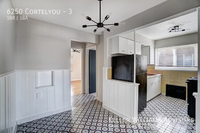 Building Photo - Fabulous one bedroom in Pleasant Ridge