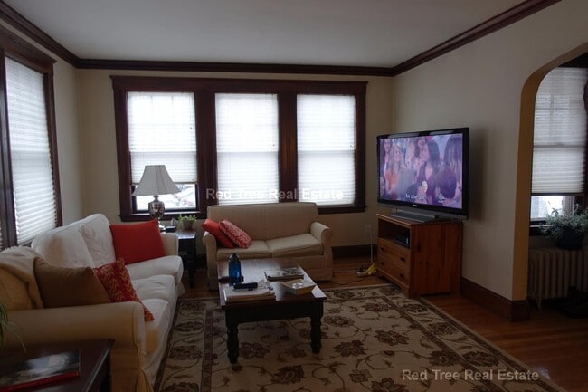 Foto del edificio - 50 Colborne Rd