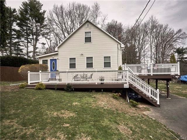 Primary Photo - 3 Kingsland Dr