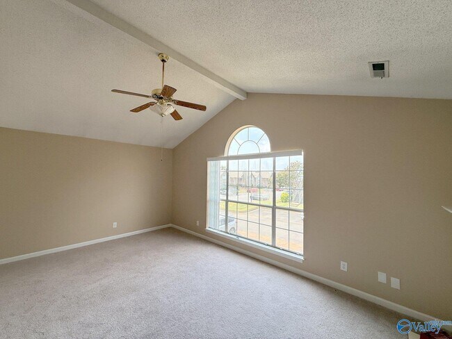 Foto del edificio - 262 Waters Edge Ln