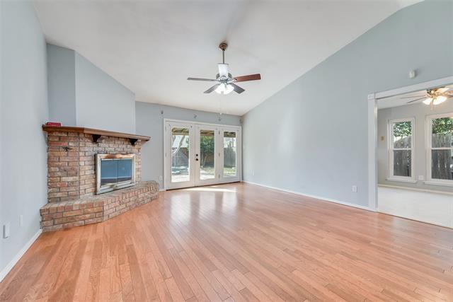 Building Photo - 4154 Emerson Dr