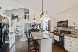 Building Photo - 1599 Coventry Ln