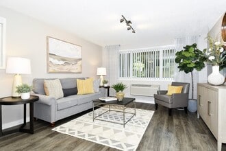 Building Photo - Parkview Apartments
