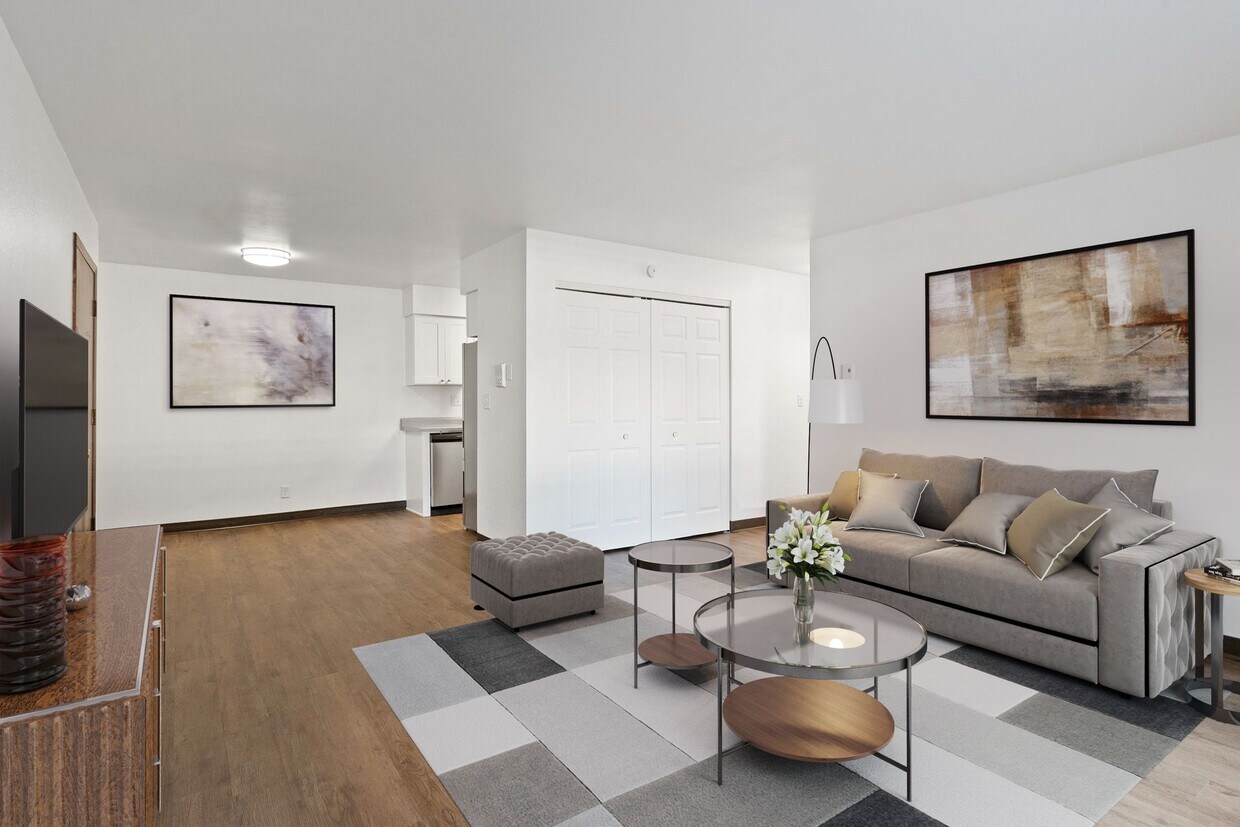 Foto principal - Hillcrest Apartments