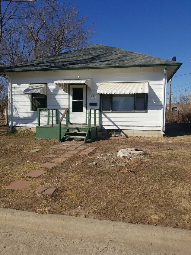 Primary Photo - 2 Bedroom, 2 Bathroom House