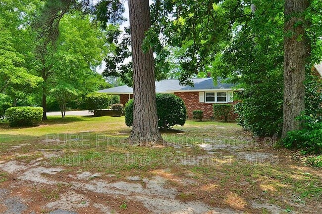 Building Photo - 901 Indigo Ave