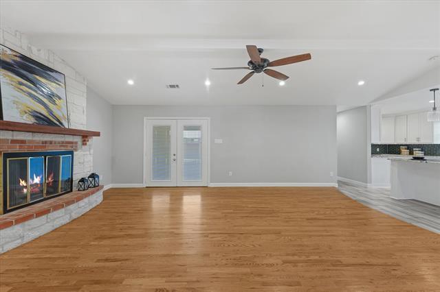 Foto del edificio - 5429 Enderly Pl