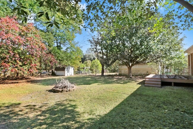 Foto del edificio - 1711 Rose St