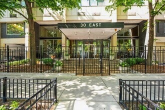 Building Photo - 30 E Division St