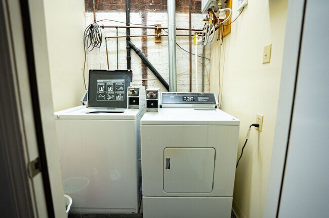 Foto del edificio - 422 1st St