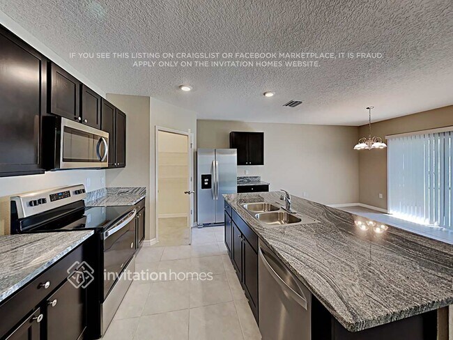 Foto del edificio - 34328 Jasper Stone Dr