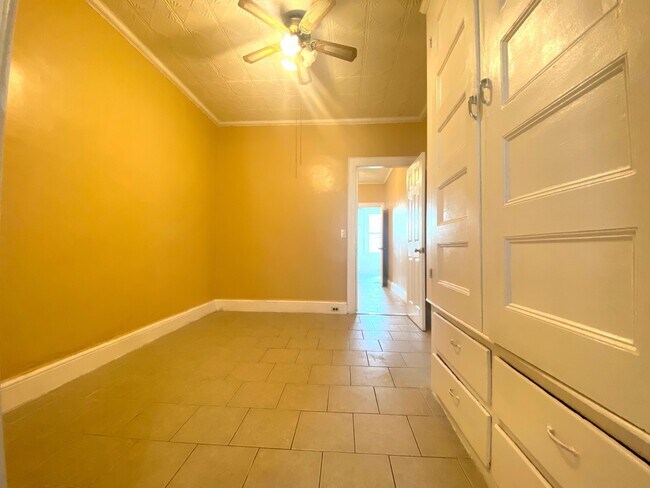 Foto del edificio - 71-16 70th St