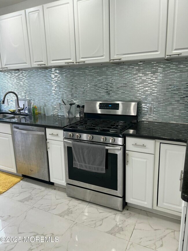 Foto del edificio - 235 S Lincoln Ave