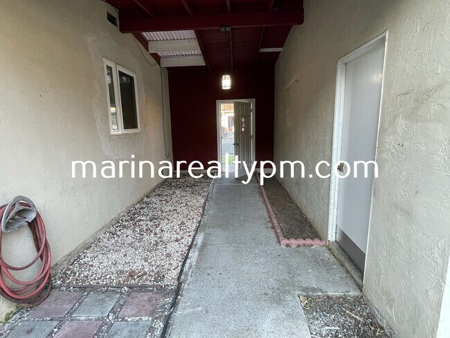Foto del edificio - Vallejo 3BR/1BA Single-Family Home with Garage & Large Backyard