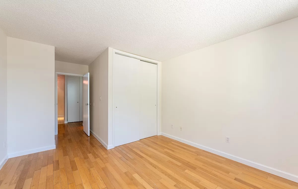 Foto principal - 2287 Johnson Ave