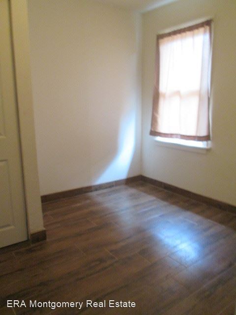 Building Photo - 405 N 10th St