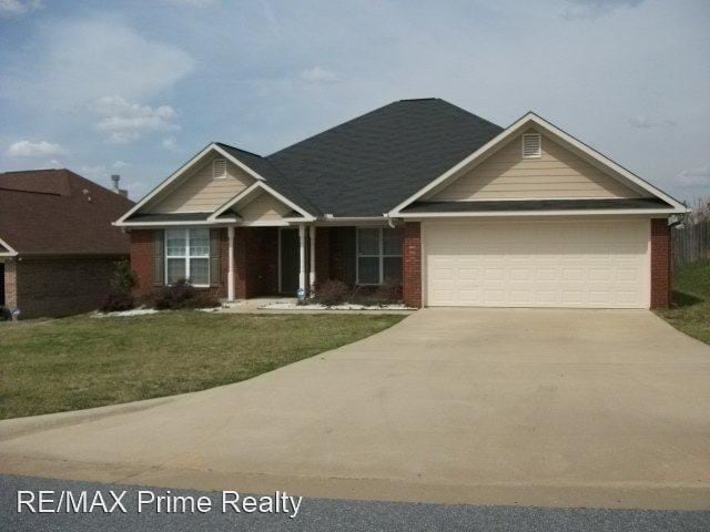 Primary Photo - 4 br, 2 bath House - 318 Lee Road 2138