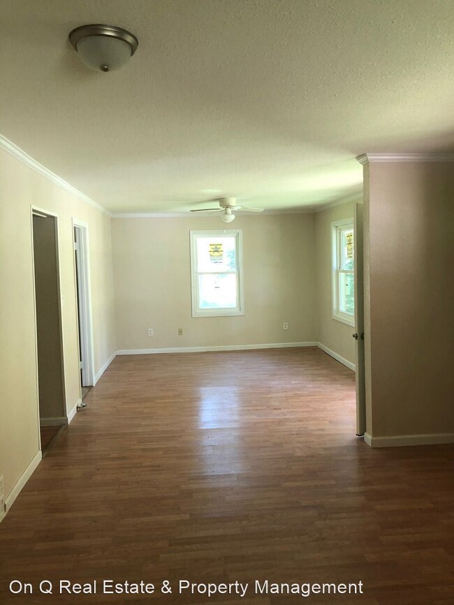Building Photo - 2 br, 1 bath House - 305 Cole