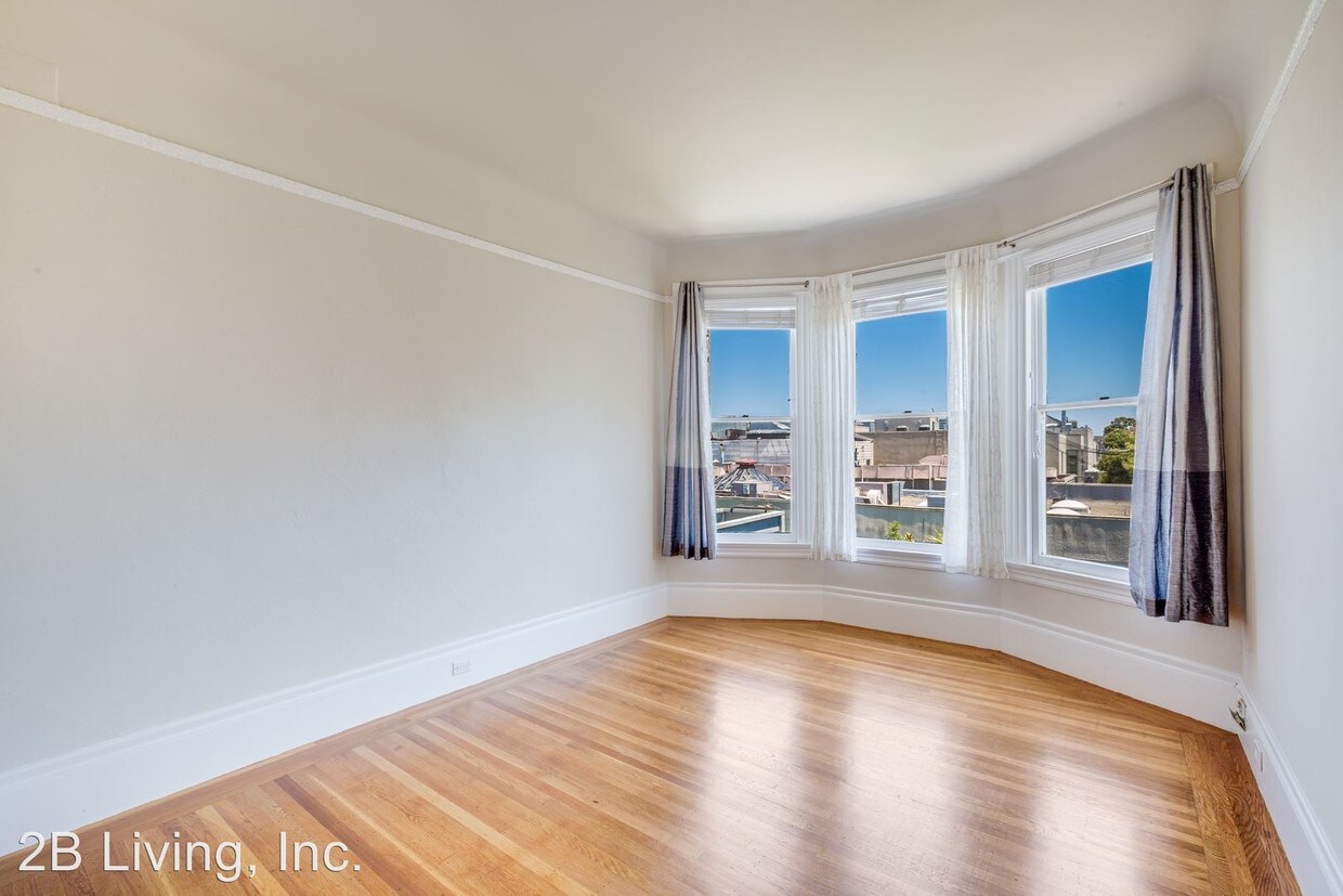 Primary Photo - 524 Ashbury St