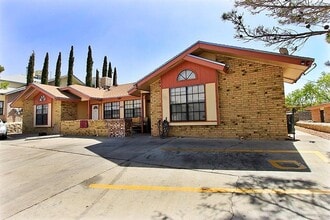 Building Photo - 1380 Trudy Elaine Dr