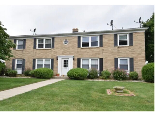Foto del edificio - 4216 Marquette Dr