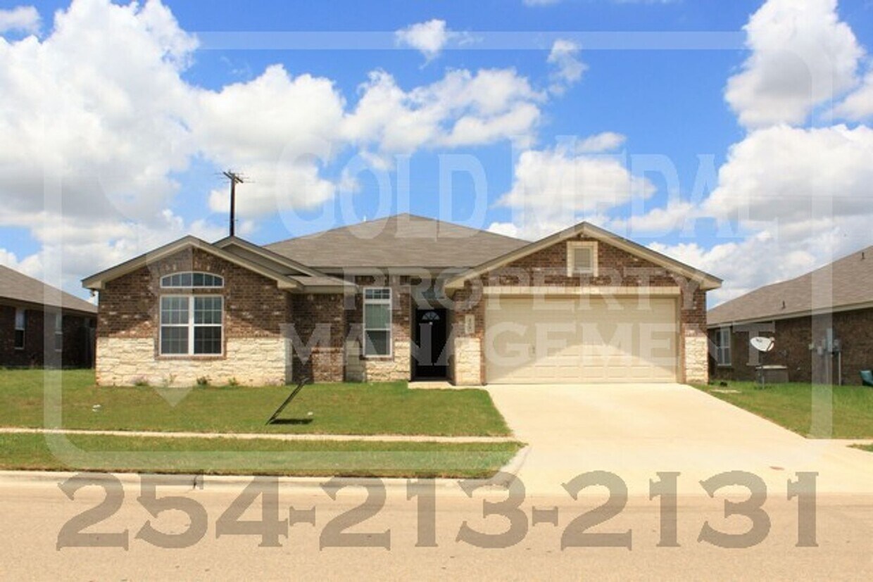 Primary Photo - 409 W Little Dipper Dr
