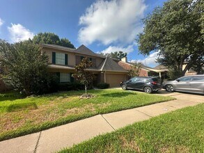 Building Photo - 20519 Apache Lake Dr