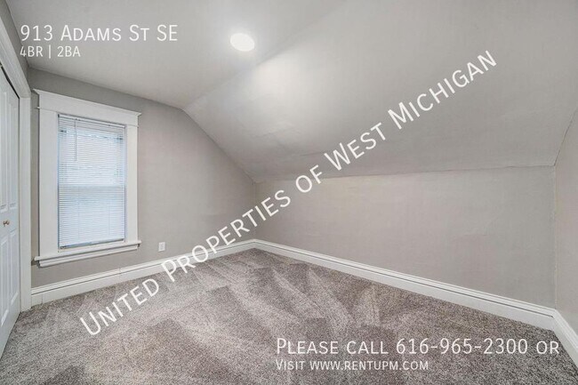 Building Photo - Available Now | Cozy 4 Bedroom, 2 Bathroom...